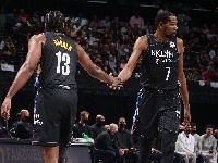 NBA总经理调查之各位置最佳：库里&哈登&KD&字母&约基奇