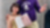 这事不能怪霍华德，这么漂亮的女孩子谁人不爱！！！
